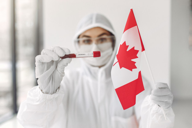 Profissional de saúde no Canadá em um laboratório