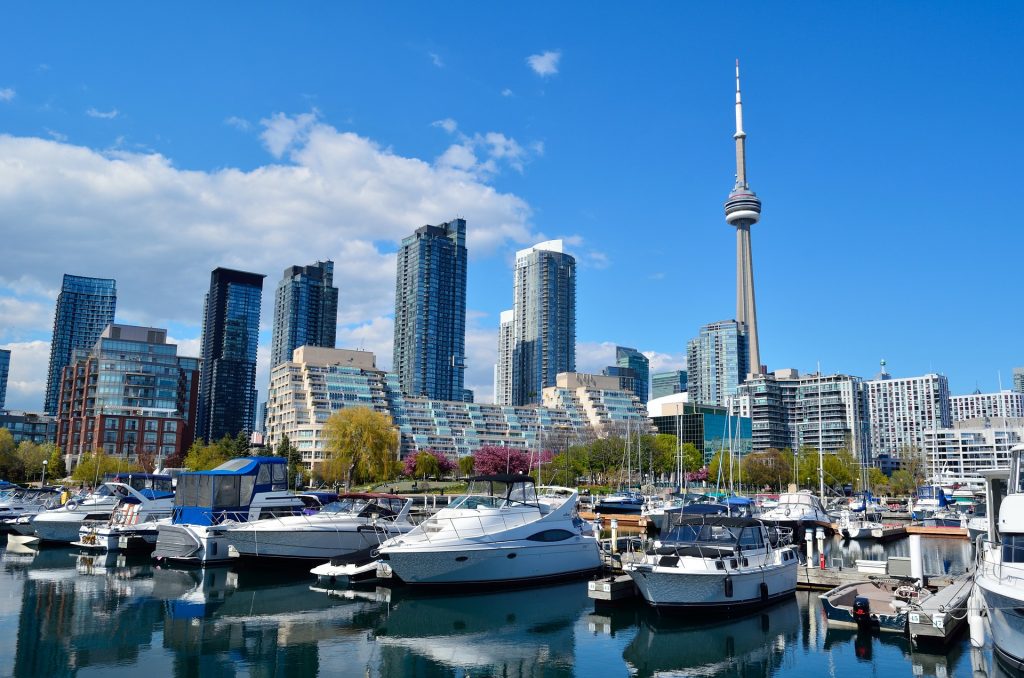 Intercâmbio no Canadá: porto de Toronto