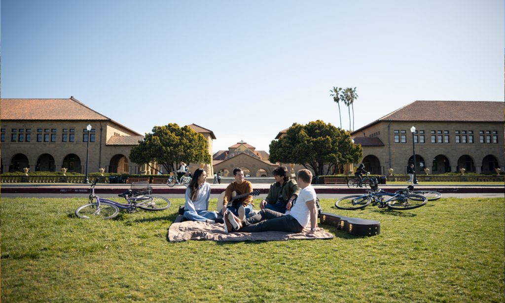 2º lugar: Stanford University - San Francisco, EUA - Engenharia no Exterior