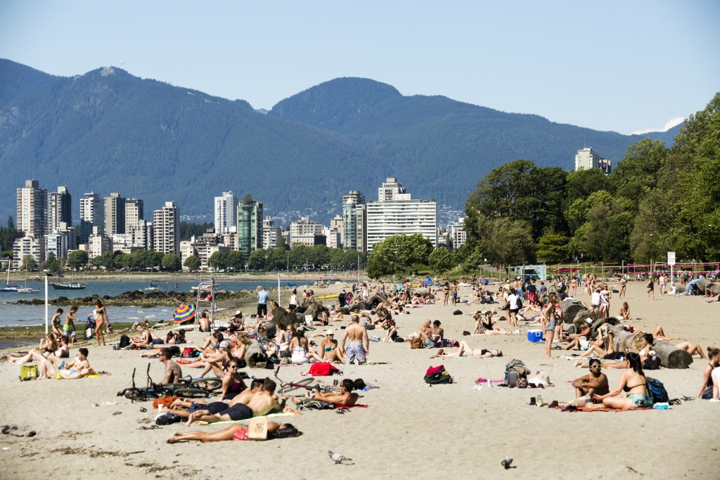 Relaxe nas Praias de Vancouver durante o seu intercâmbio