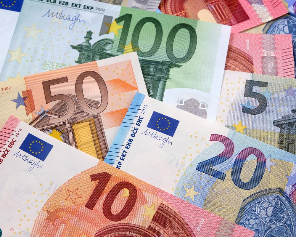 Euros - Comprovação financeira Irlanda